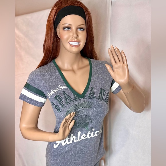 MSU Michigan State T-Shirt with Spartan head in crystals - Picture 5 of 5